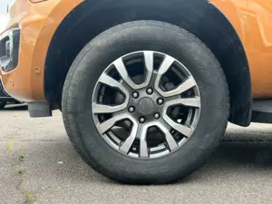 Ford Ranger Doppelkabine 4x4 Wildtrak LED Navi SHZ AHK Bild 3