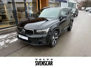 Volvo XC40 Core 2WD Digitales Cockpit Soundsystem 360 Kamera
