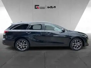 Kia Ceed SW / cee'd SW Sportswagon Ultimate Edition 1.5 T-GDI MHEV Style Bild 5