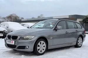 BMW 318 d E91 Aut.EMW Select.Navi PDC SHZ Unfallfrei