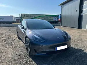 Tesla Model 3 Performance Dual Motor
