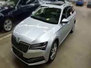 Skoda Superb Style iV LED Matrix ACC Kamera Navi AHK Standh.