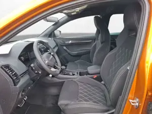 Skoda Karoq Sportline 1,5 TSI (110 kW) DSG Bild 2