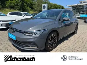 Volkswagen Golf VIII  Life 2.0 TDI 110kW 7-Gang DSG Navi