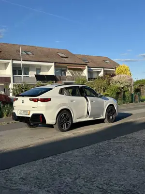 BMW iX2 iX2 eDrive20 M-Sportpaket