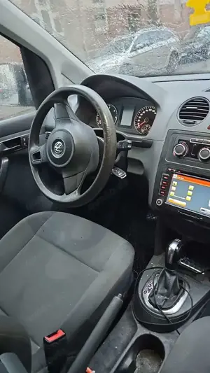 Volkswagen Caddy Kasten Bild 2