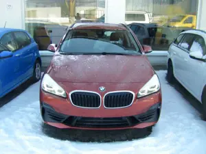 BMW 225 225 i xDrive Advantage