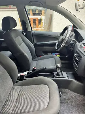 Skoda Fabia 1.4 16V Sport Bild 4