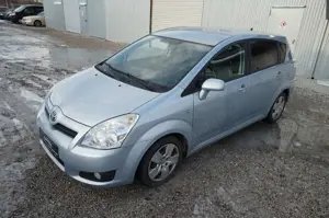 Toyota Corolla Verso 2.2 D-4D Sol |7-Sitzer| |HU: NEU| Bild 4