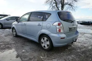 Toyota Corolla Verso 2.2 D-4D Sol |7-Sitzer| |HU: NEU| Bild 5