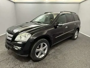 Mercedes-Benz GL 500 4Matic*DEUTSCH*2.HD*SCHECKHEFT*VOLL