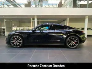 Porsche Taycan 4S*Head-Up*Pano.*Bose*Chrono*Sitzbel*Perf Bild 2