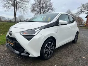 Toyota Others Aygo x-play Team D*1Hd*Klima*Kamera*Garantie*