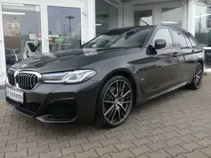 BMW 530 D xDrive M Sport Laser Leder Panorama Head Up