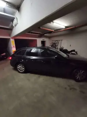 Audi A4 Avant 3.0 TDI DPF quattro S tronic Ambition Bild 2