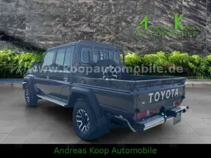 Toyota Land Cruiser GRJ 79 DC LX 40th Automatik SOFORT Bild 4