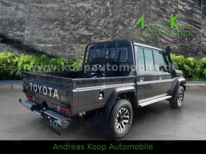 Toyota Land Cruiser GRJ 79 DC LX 40th Automatik SOFORT Bild 3