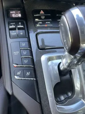 Porsche Cayenne GTS Vollausstattung Bild 5