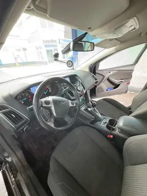 Ford Focus Focus 1.6 TDCi DPF SYNC Edition