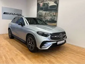 Mercedes-Benz GLC 300 d 4Matic AMG-Line AHK Digital Light Night