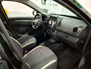 Dacia Spring 45 ExpressionPaket CCS - Navi - Allwetter Bild 3