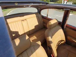 Jaguar MK II 3,8 Liter Linkslenker Schiebedach Bild 3