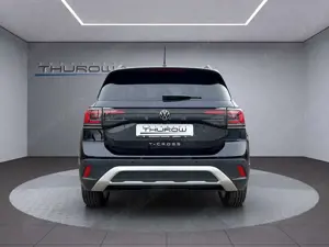 Volkswagen T-Cross 1.0 TSI Life DSG APP Connect APS LED Bild 3