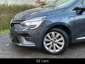 Renault Clio V Intens*KEYLESS*360 KAM*LED*AUT*TEMP Bild 2