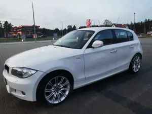BMW 120 1er (5-Türer) 120i Edition Sport
