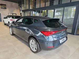SEAT Leon Style 2,0 TDI DSG*