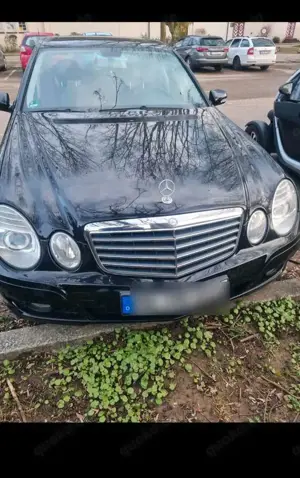 Mercedes-Benz E 200 Kompressor Avantgarde