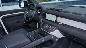 Land Rover Defender DEFENDER 110 D200 AWD*EL-FALTDACH*AIRMATIC*LEDER Bild 5