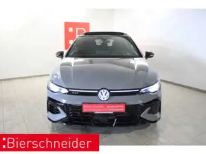 Volkswagen Golf GTI 8 2.0 TSI DSG Clubsport PA Black Style MATRIX PANO Bild 3