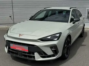 CUPRA Leon 1.5 eTSI MATRIX/AHK/KAMERA/ACC/TOTWINKEL Bild 4