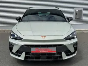 CUPRA Leon 1.5 eTSI MATRIX/AHK/KAMERA/ACC/TOTWINKEL Bild 3