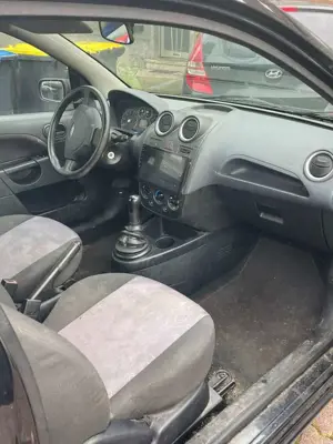 Ford Fiesta C Bild 5