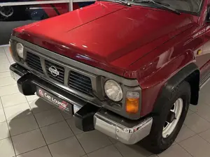 Nissan Patrol 2.8 SLX 4x4 |77 TKM|Traumzustand|Rostfrei| Bild 3