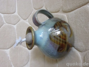 Öllampe aus Ton mit blauer Glasur