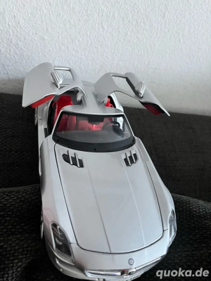 Modellauto Mercedes SLS AMG 1:18 