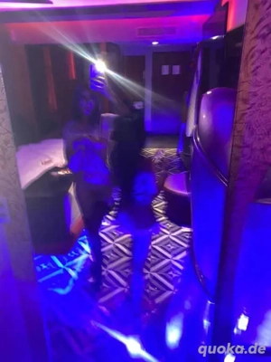 ein befriedigender heißer und feuchter Moment 