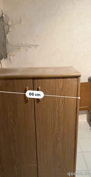 Kleiner Schrank in Eiche Optik 