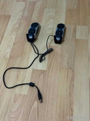 2 kleine Lautsprecher - USB Anschluss - Top Zustand!