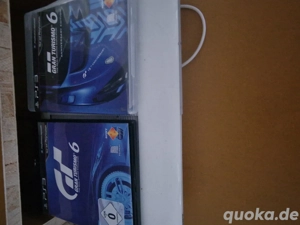 PS3 mit 22 Spiele und 2 Controller 