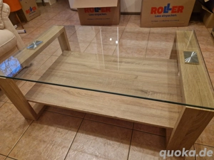 Set aus Couchtisch und Beistelltisch in sehr gutem Zustand