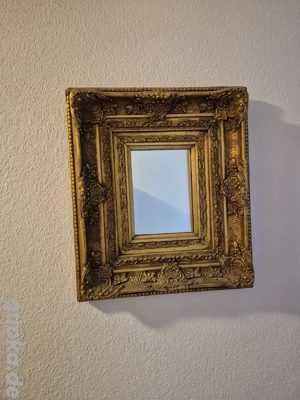 Schöner Spiegel in Barockrahmen 40x34 cm