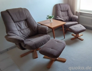 2 X Relaxsesel mit Hocker    200
