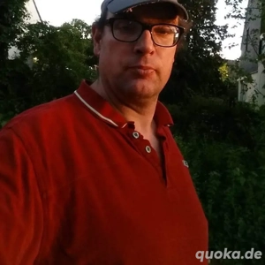 Reife Zweilochstute, 58,2m05 145 Homegym Bodybuilder Skorpion sucht jüngere gutbestückte Männer