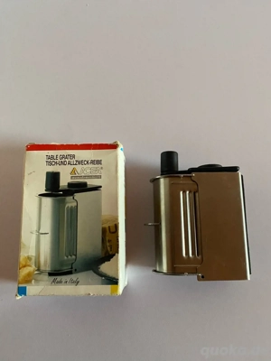 Tisch- Allzweck-Reibe, unbenutzt