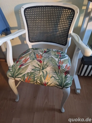 Zwei schöne Stühle einzel oder zusammen zu verkaufen 