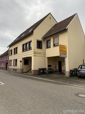 3 ZKB DG Wohnung mit Dachterrasse und Stellplatz ab 01.05.2026
